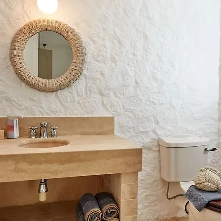 Villa Luxurious With Pool In The Center Of Alacati *